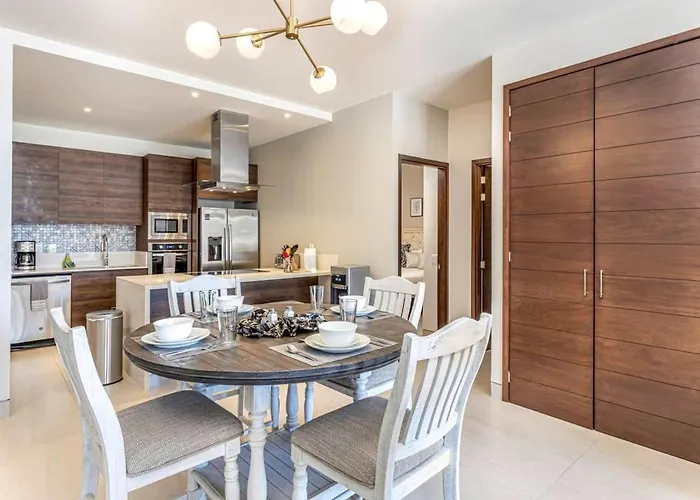 Stunning 2br Ocean Views & Gym Pool At Vista Vela *