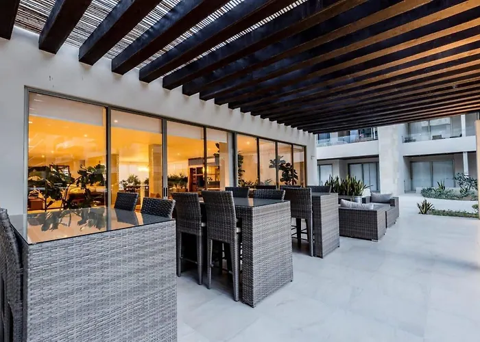 Сasa de vacaciones Stunning 2br Ocean Views & Gym Pool At Vista Vela Cabo San Lucas